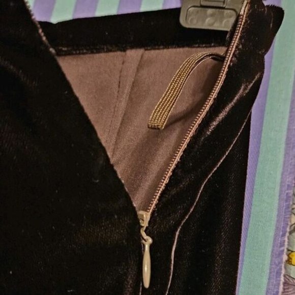 Valentino Miss V Vintage 2 pc Deep Purple Velvet Elegant Pant Suit Size US 10/12 - Picture 13 of 14